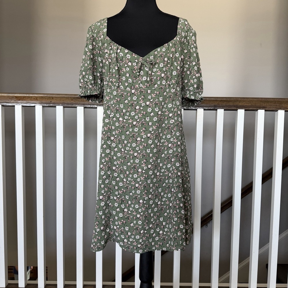 Altar'd State Floral Green Peasant Dress Boho Sz L Prairie Cottagecore Whimsical